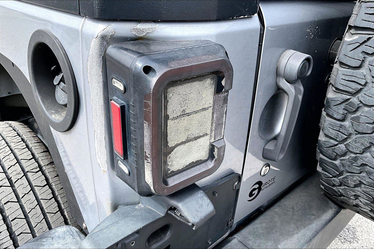 Used 2014 Jeep Wrangler Unlimited Sport AWD/4WD image 31