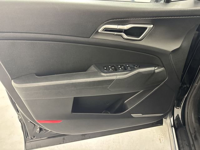 Used 2023 Kia Sportage LX AWD/4WD image 20