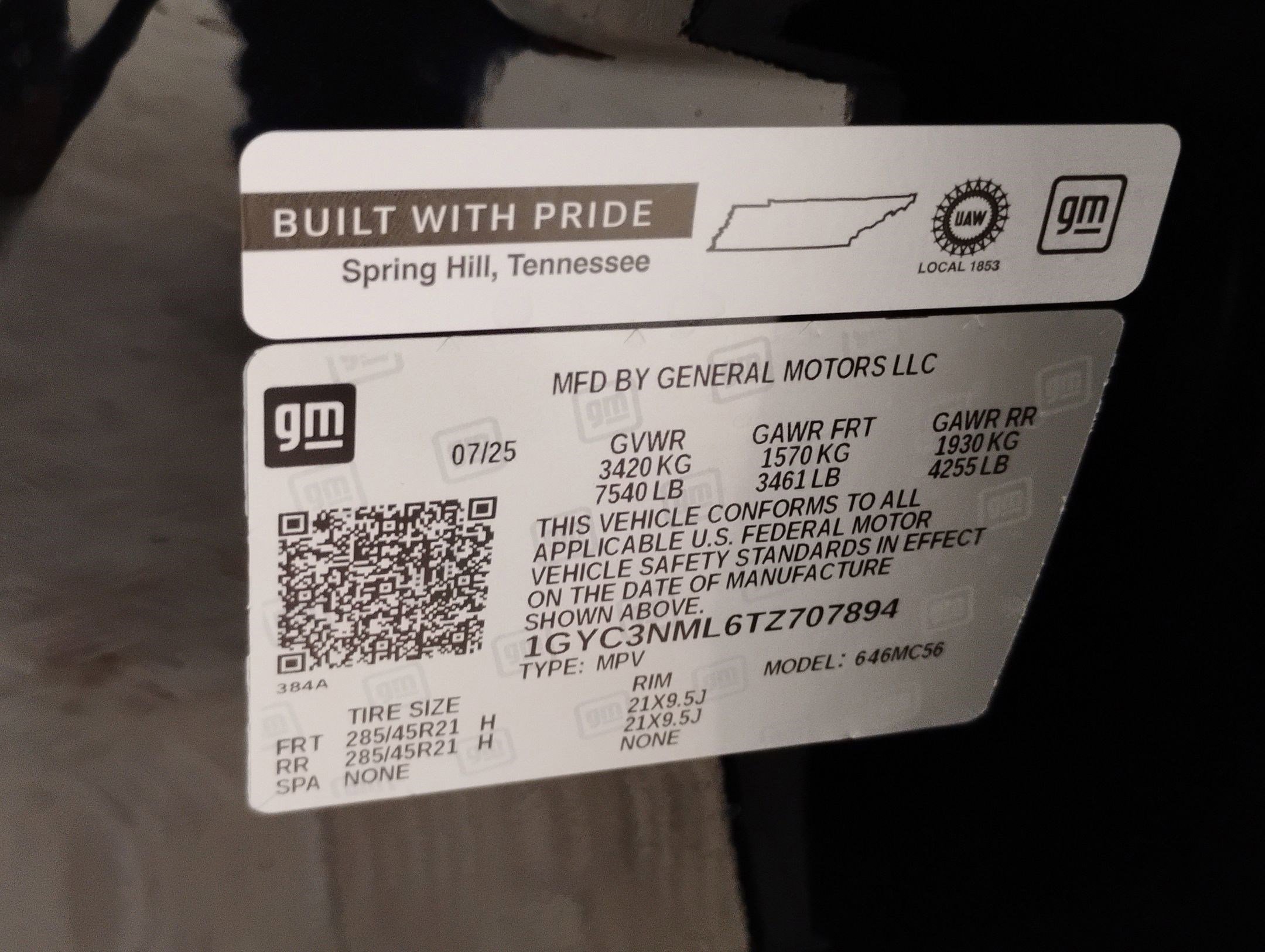 New 2026 Cadillac Vistiq Sport w/ LPO, Floor Liner Package image 19