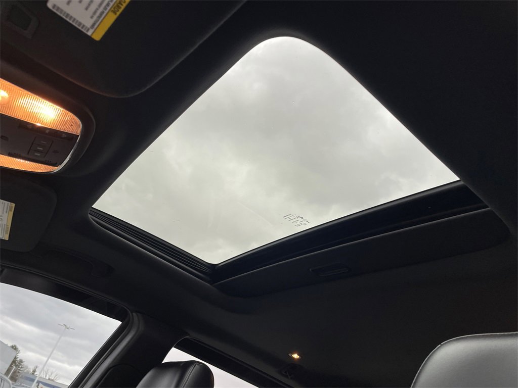 Used 2016 Jeep Grand Cherokee Limited image 5