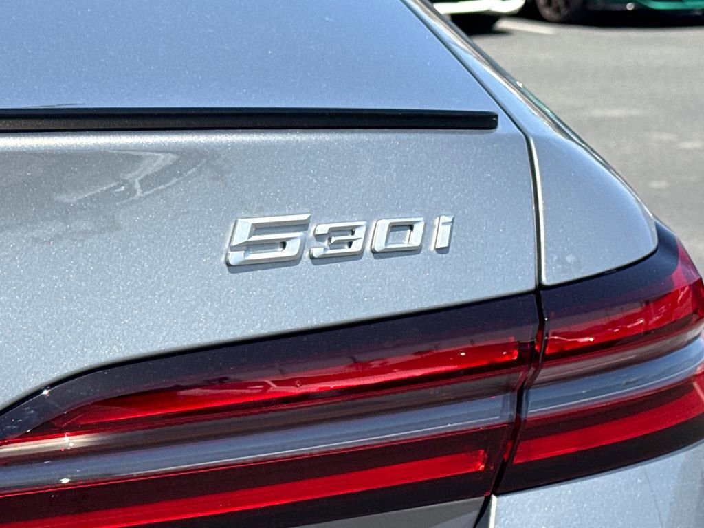 New 2026 BMW 530i w/ M Sport Package image 9