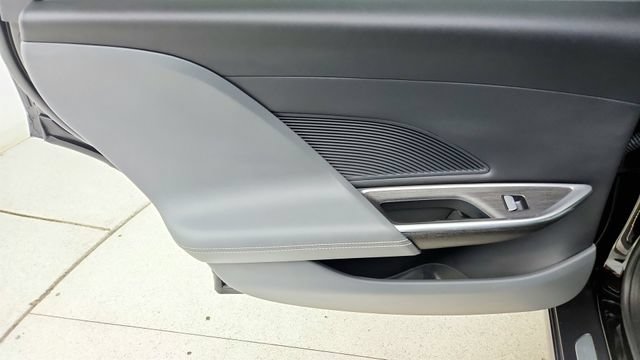 Used 2024 Lucid Air Pure RWD image 49