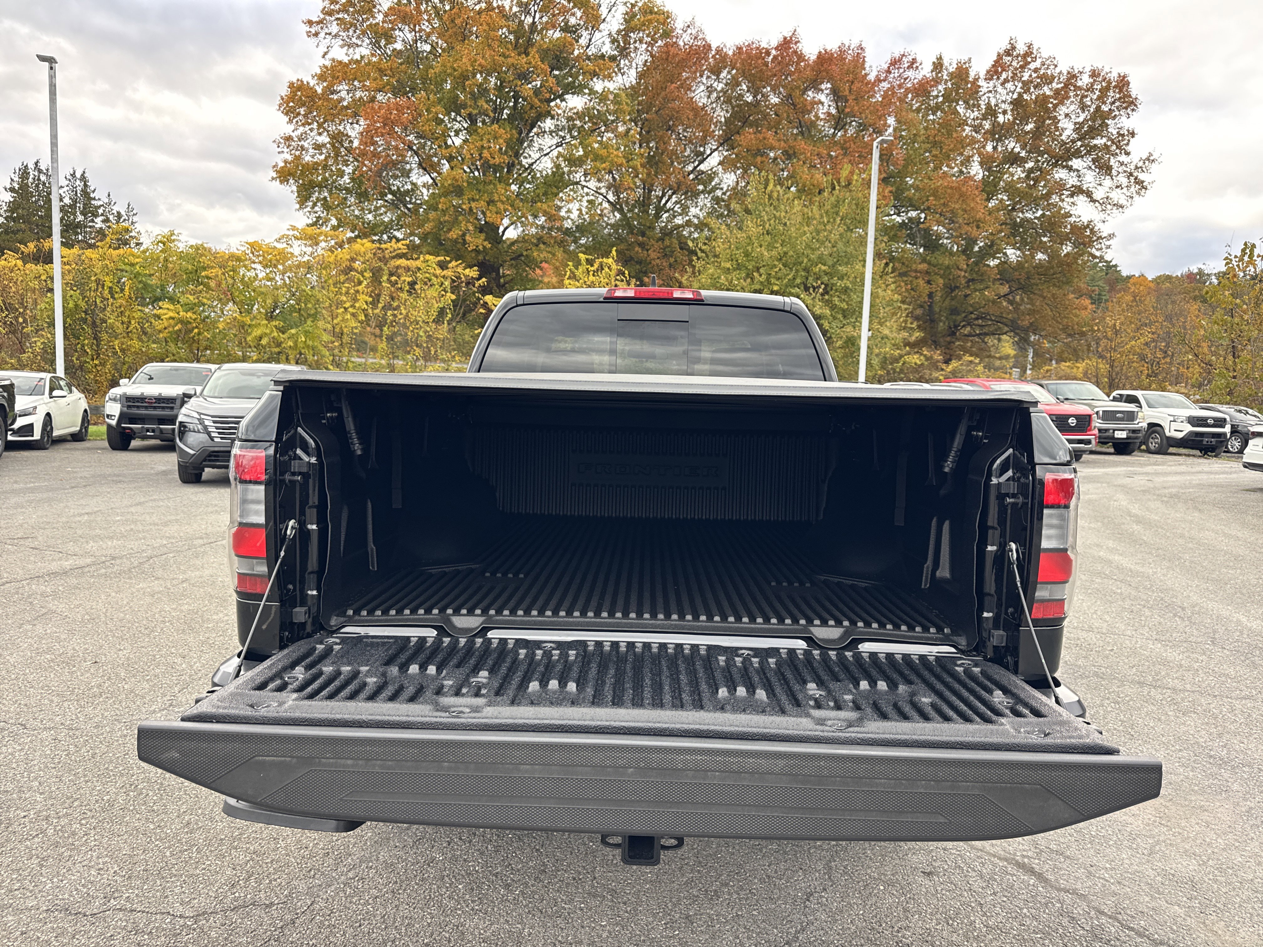 New 2026 Nissan Frontier S image 26