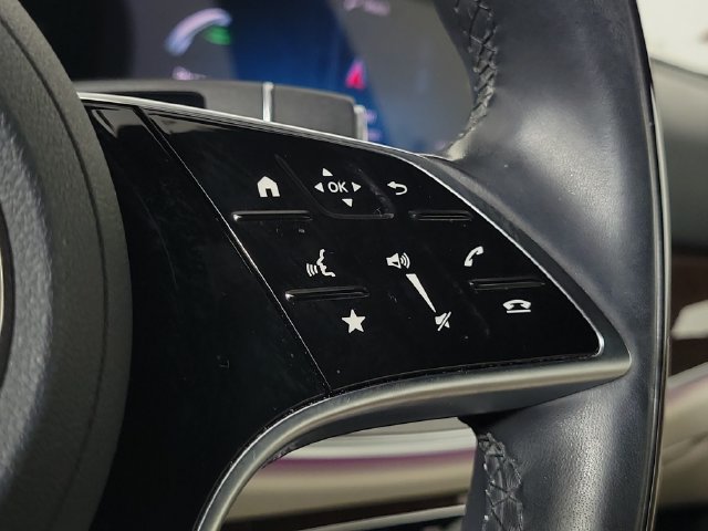 Used 2023 Mercedes-Benz E 350 4MATIC Sedan image 27