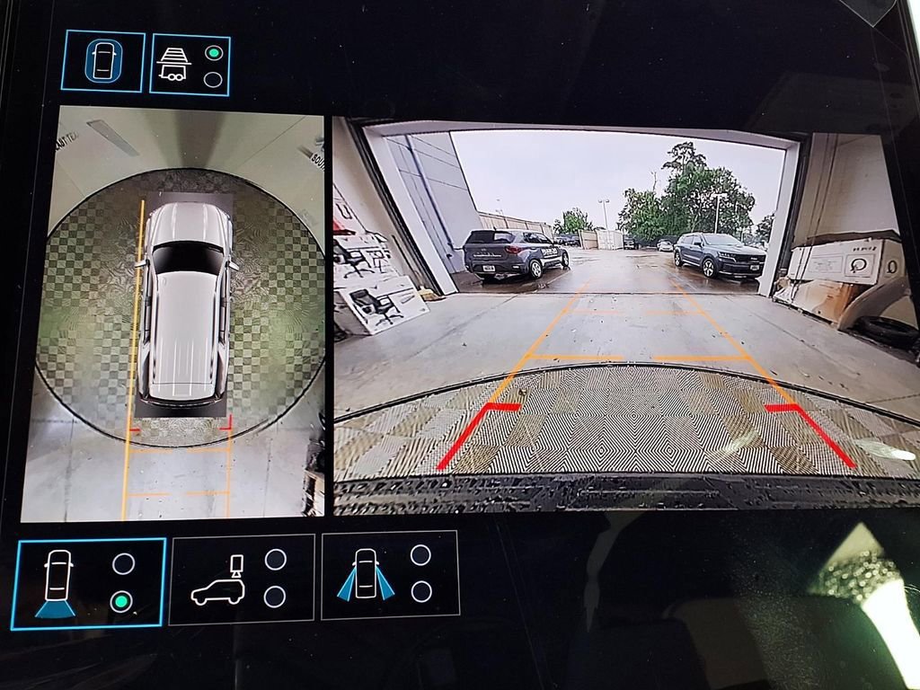 New 2026 GMC Yukon Denali RWD image 12
