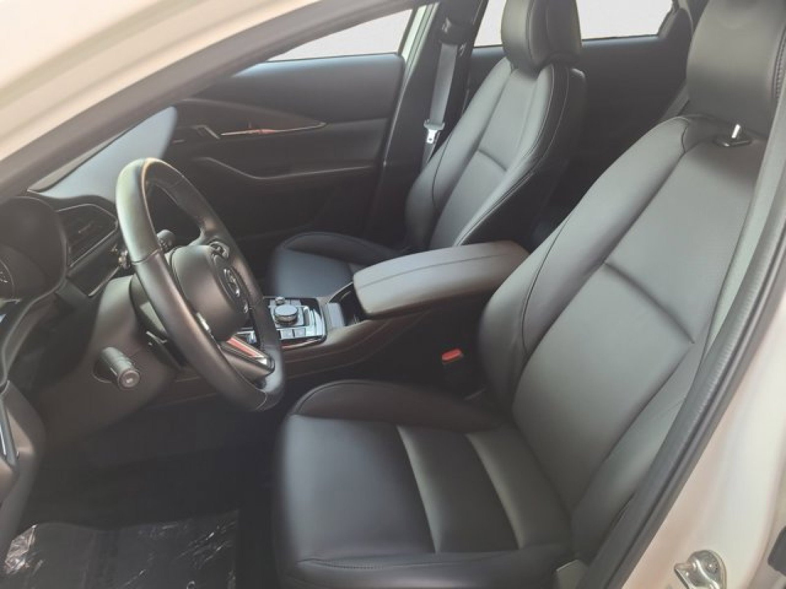 Used 2022 MAZDA CX-30 2.5 Turbo w/ Premium Package image 11