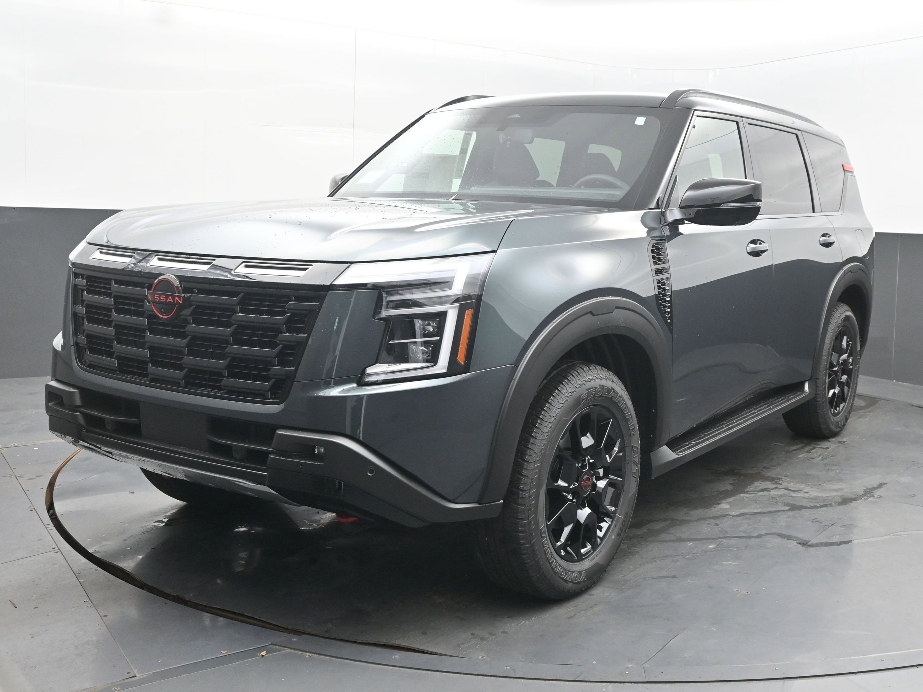 New 2025 Nissan Armada PRO-4X image 3