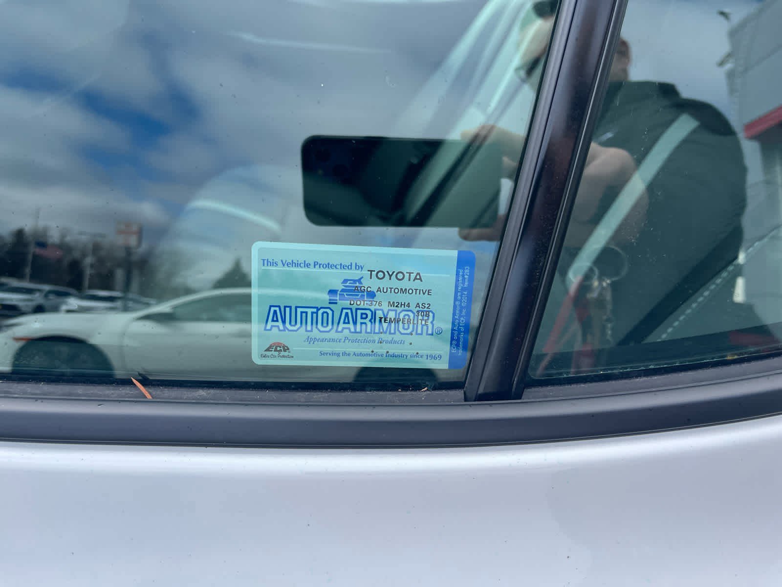 Used 2025 Toyota Camry SE image 7