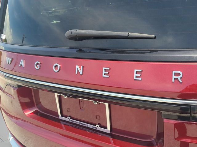 Used 2023 Jeep Wagoneer Series III w/ Preferred Equipment Group RWD image 28