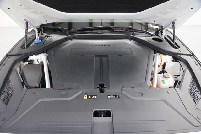 New 2027 Genesis Electrified GV70 AWD/4WD image 6
