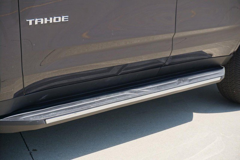 Used 2023 Chevrolet Tahoe Premier AWD/4WD image 13