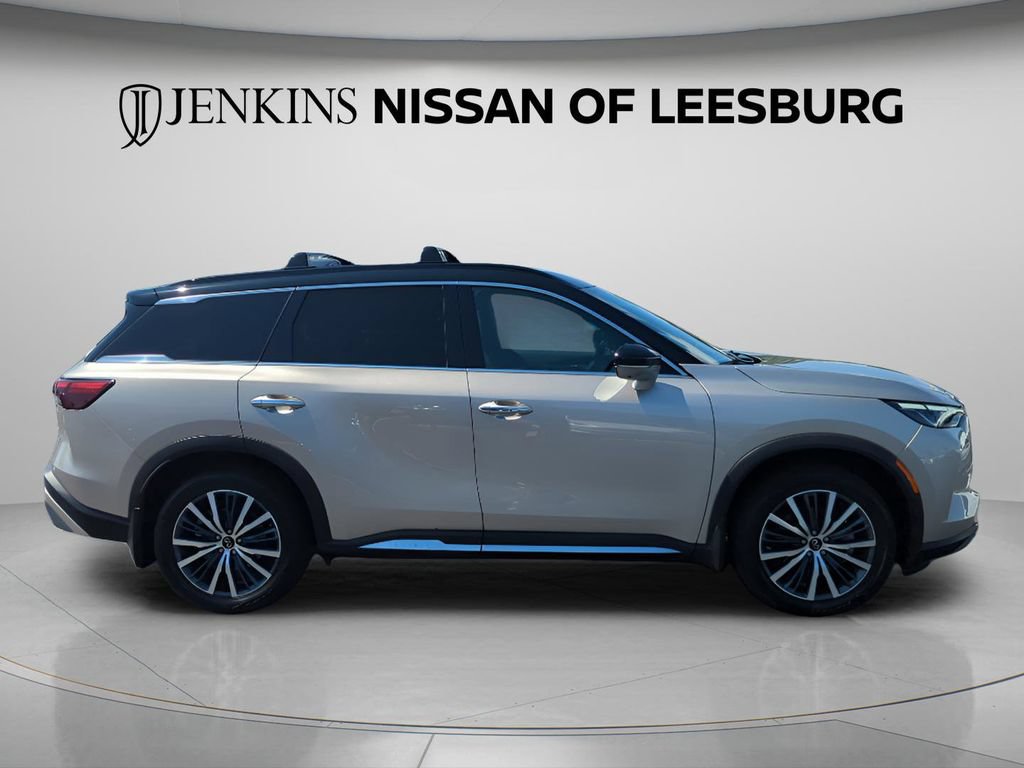 Used 2023 INFINITI QX60 Autograph w/ Cargo Package AWD/4WD image 3
