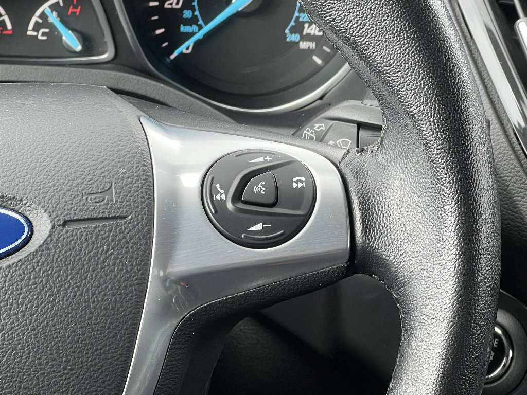 Used 2016 Ford Escape Titanium AWD/4WD image 24