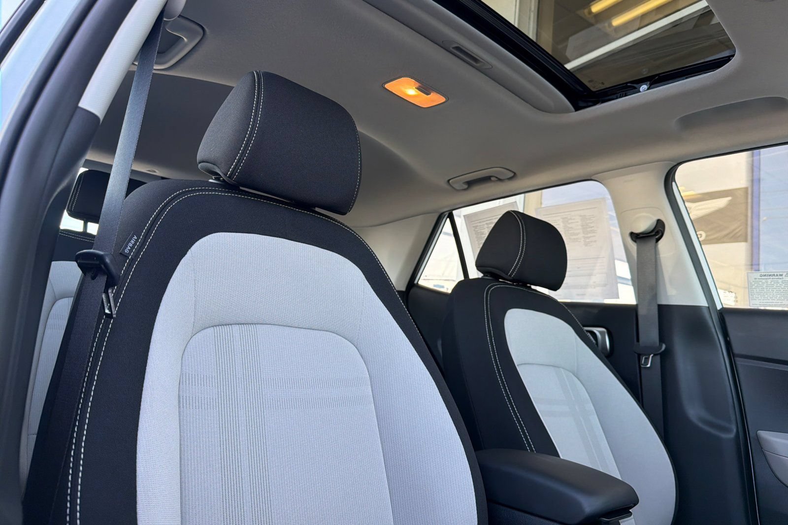 Certified 2026 Hyundai Venue SEL FWD image 19