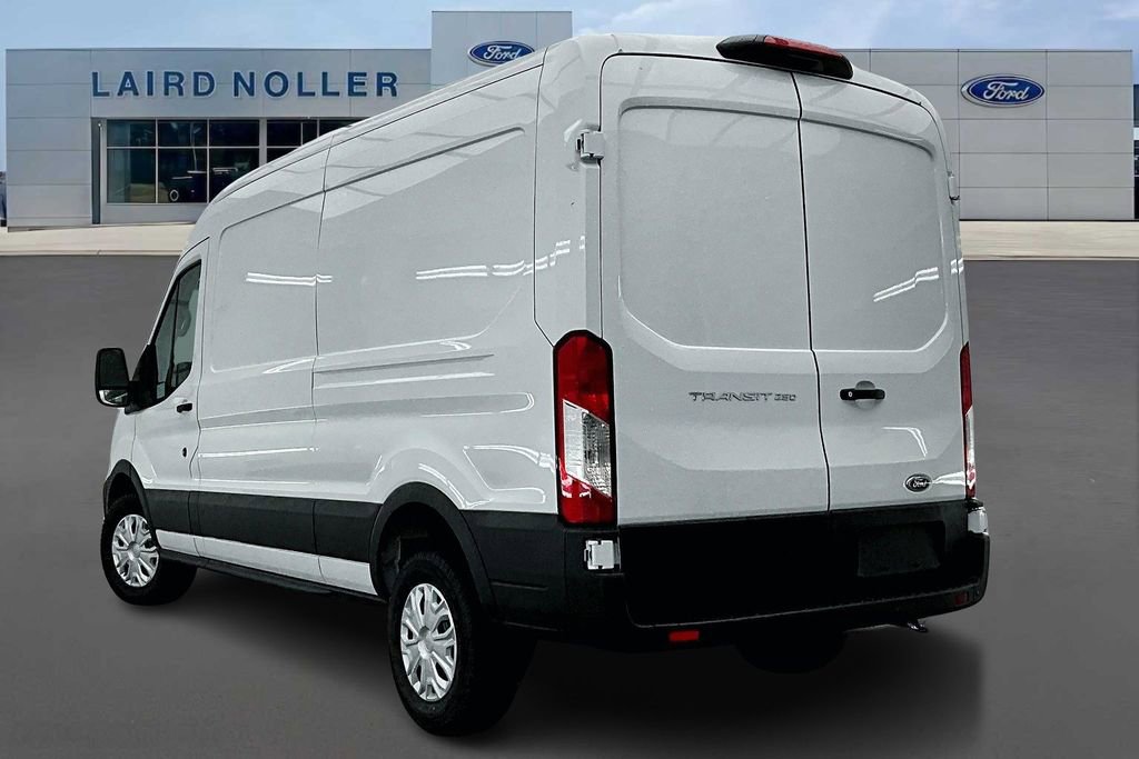 New 2025 Ford Transit 250 148 Medium Roof image 3