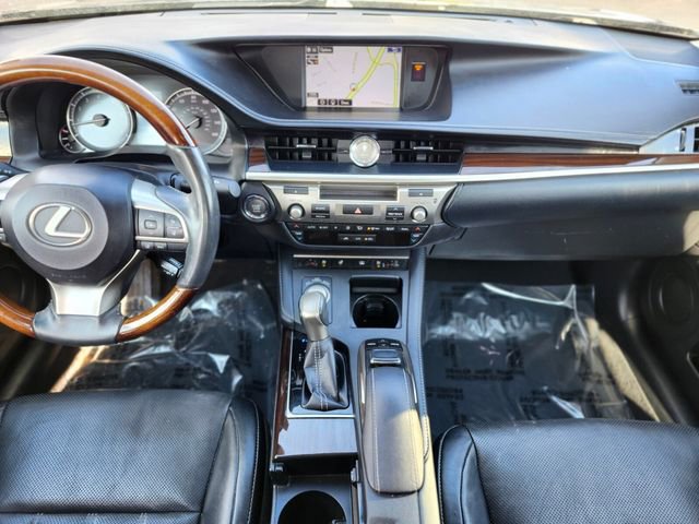 Used 2016 Lexus ES 350 image 14
