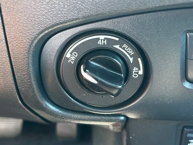 Certified 2024 Nissan Frontier PRO-4X w/ Pro Premium Package AWD/4WD image 35