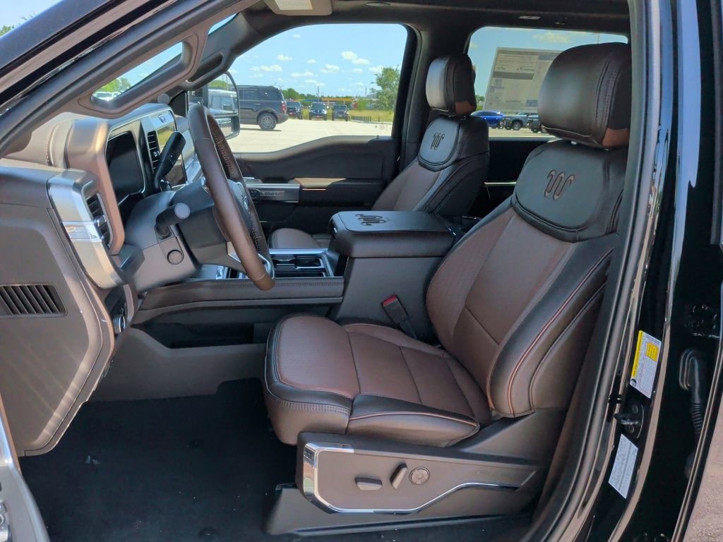 New 2026 Ford F350 King Ranch w/ FX4 Off-Road Package AWD/4WD image 13