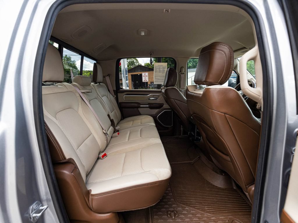 Used 2020 RAM 1500 Laramie AWD/4WD image 27