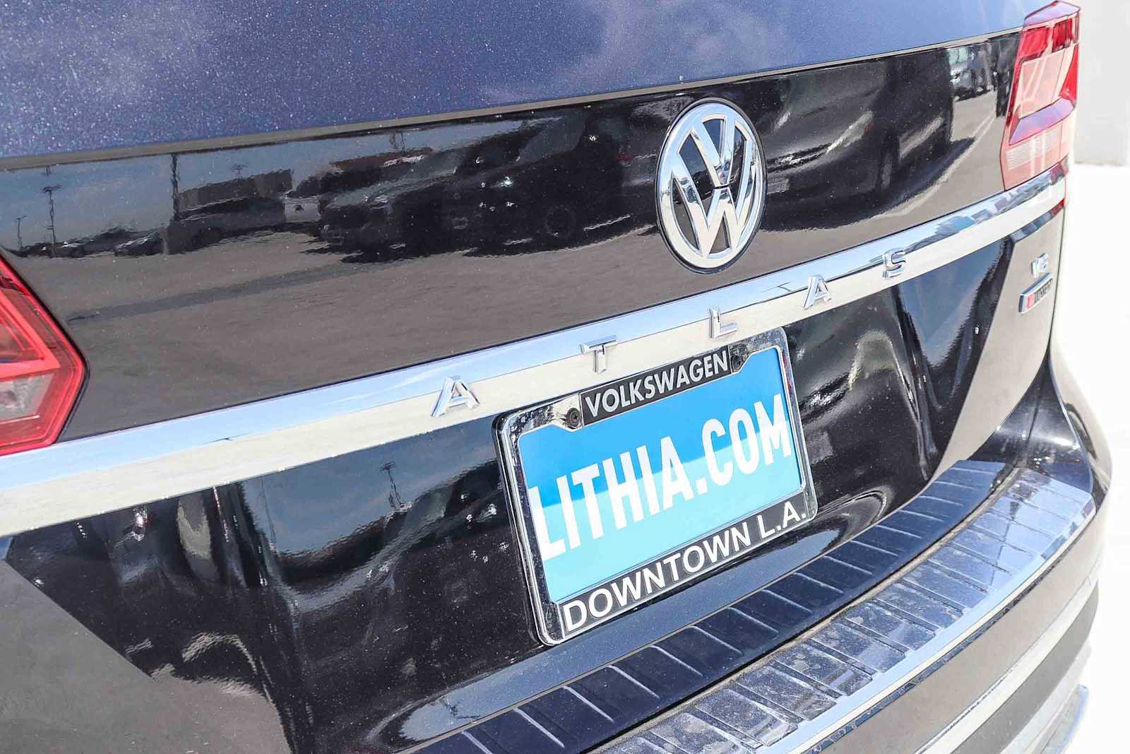 Used 2018 Volkswagen Atlas SEL Premium image 8