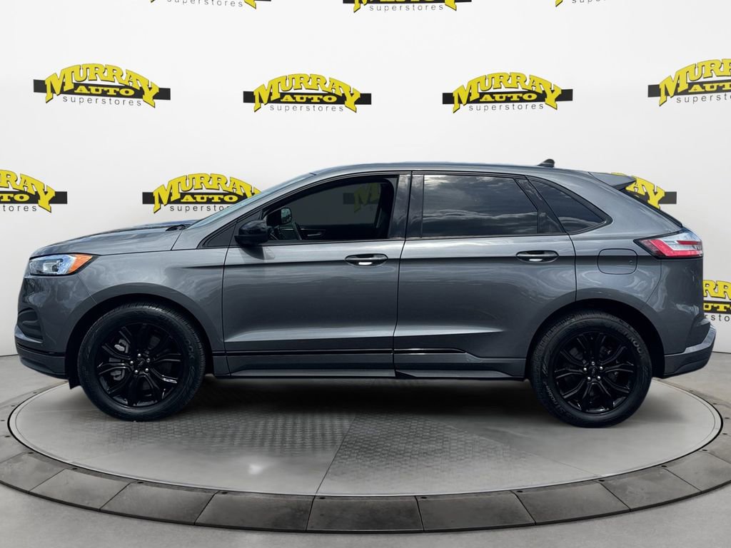 Used 2024 Ford Edge SE w/ Black Appearance Package AWD/4WD image 2