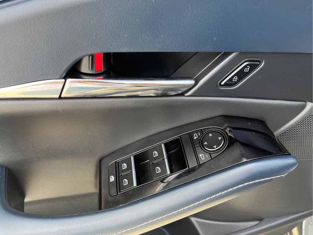 Used 2021 MAZDA CX-30 FWD 2.5 S w/ Preferred Package image 27