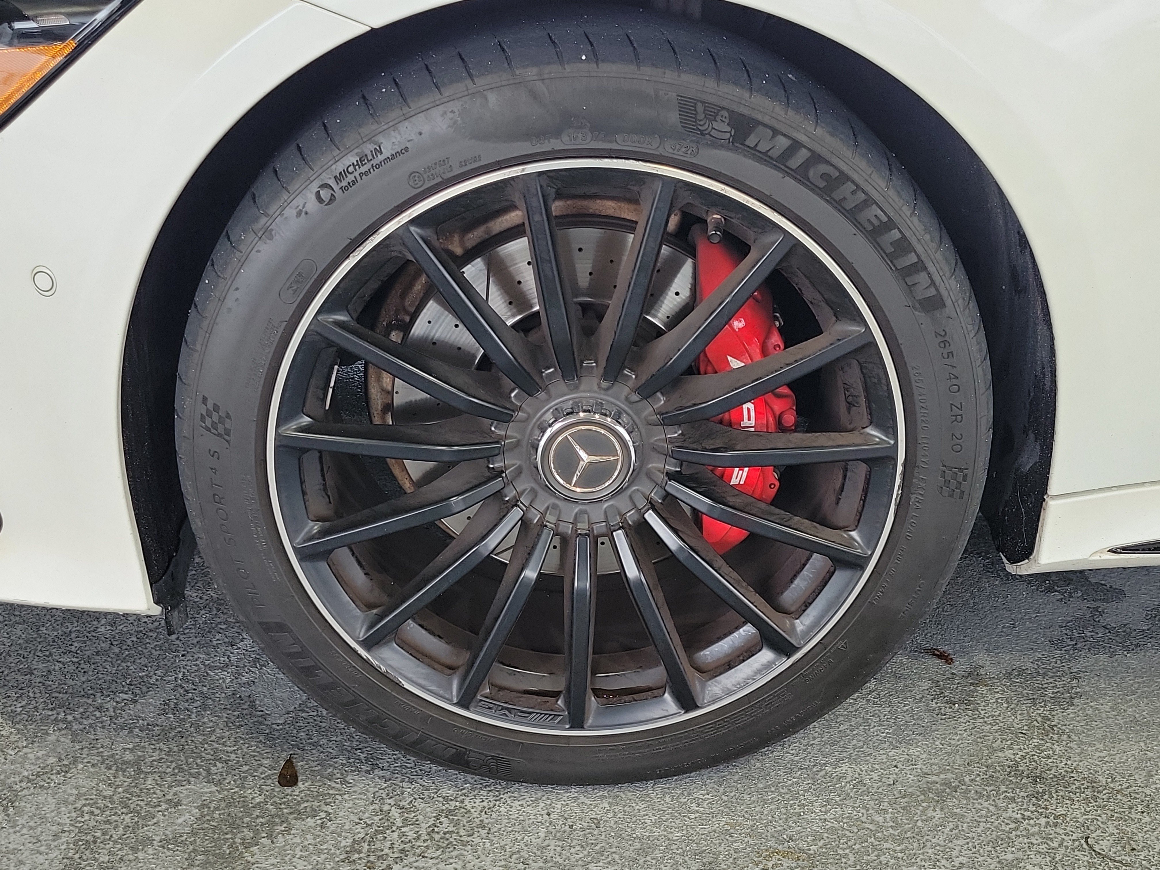Used 2021 Mercedes-Benz AMG GT 43 image 5
