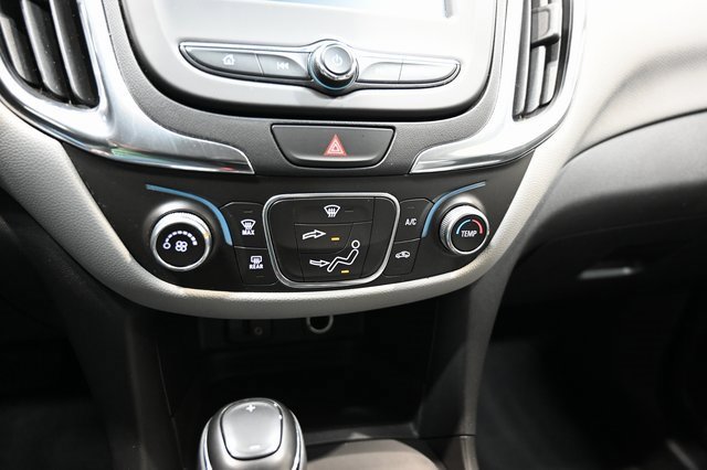 Used 2018 Chevrolet Equinox LS image 17