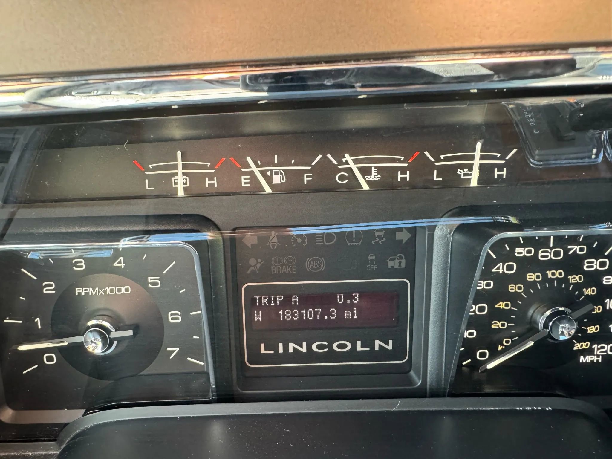 Used 2013 Lincoln Navigator 4WD image 21