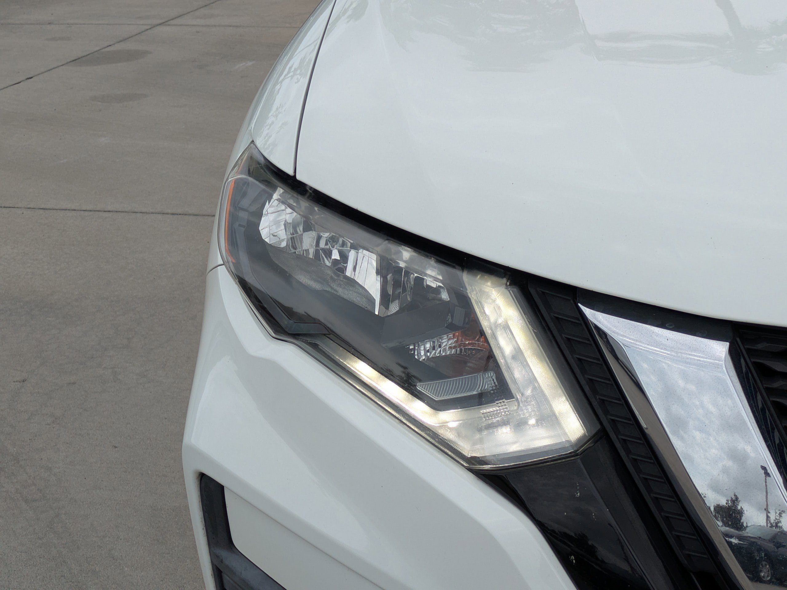 Used 2019 Nissan Rogue SV AWD/4WD image 7
