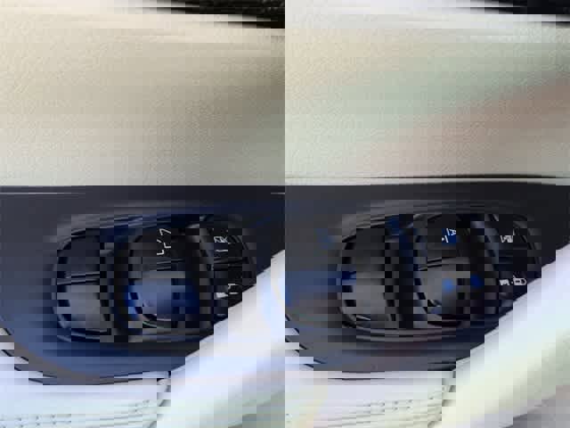 Used 2017 Nissan Rogue SL w/ SL Premium Package image 42