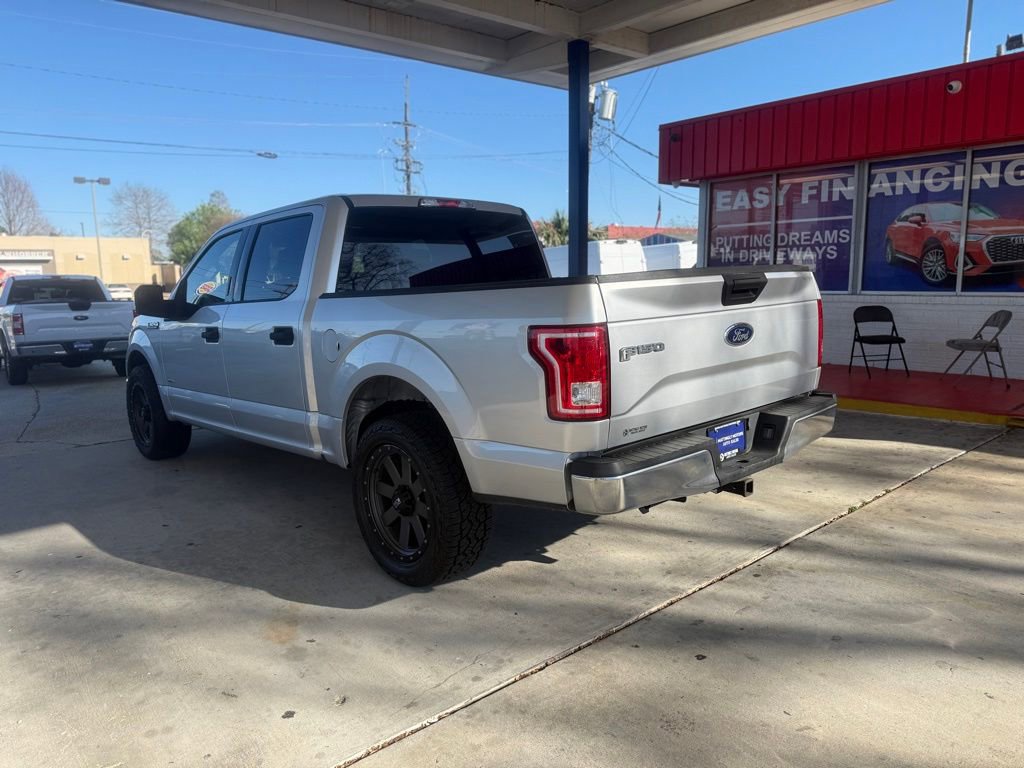 Used 2017 Ford F150 XLT image 5