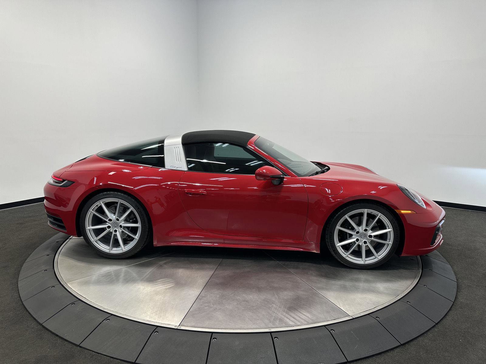 Used 2024 Porsche 911 Targa 4S AWD/4WD image 8