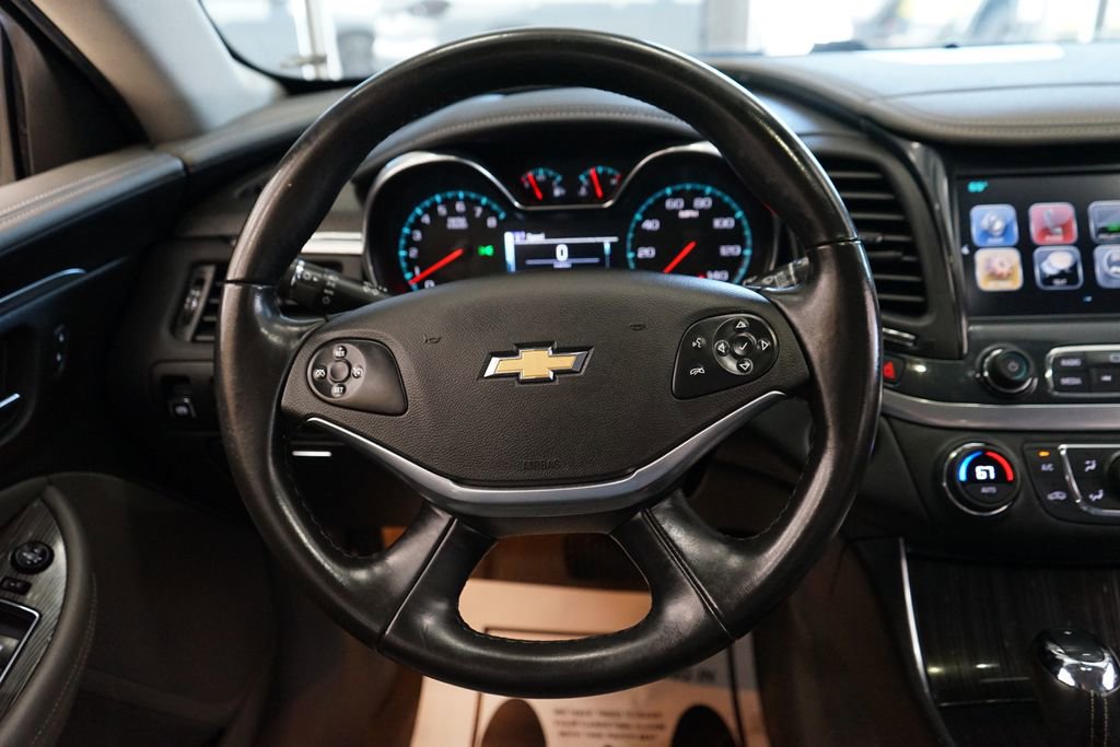 Used 2018 Chevrolet Impala LT FWD image 28