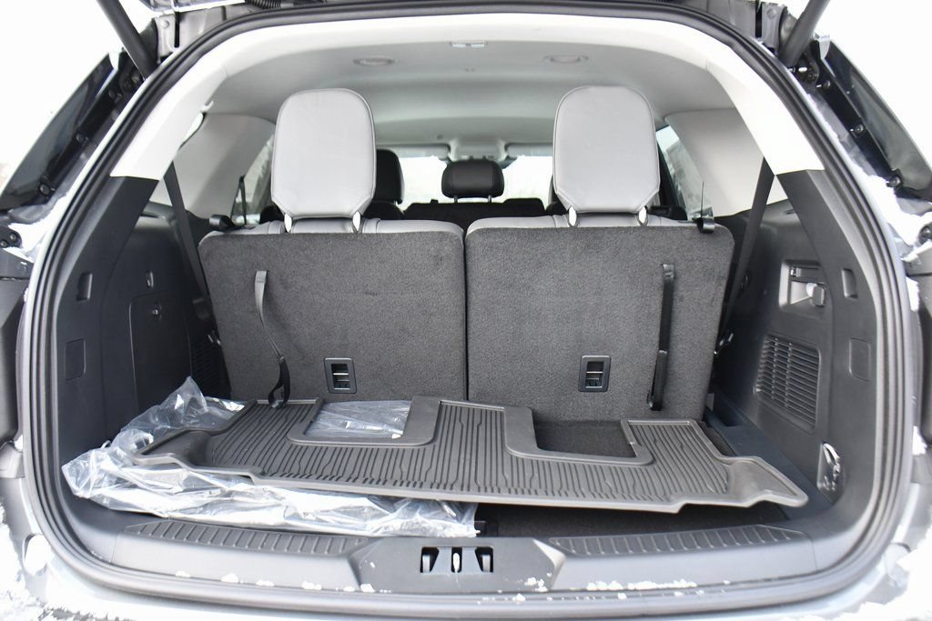 Used 2026 Ford Explorer Active w/ Active Comfort Package AWD/4WD image 19