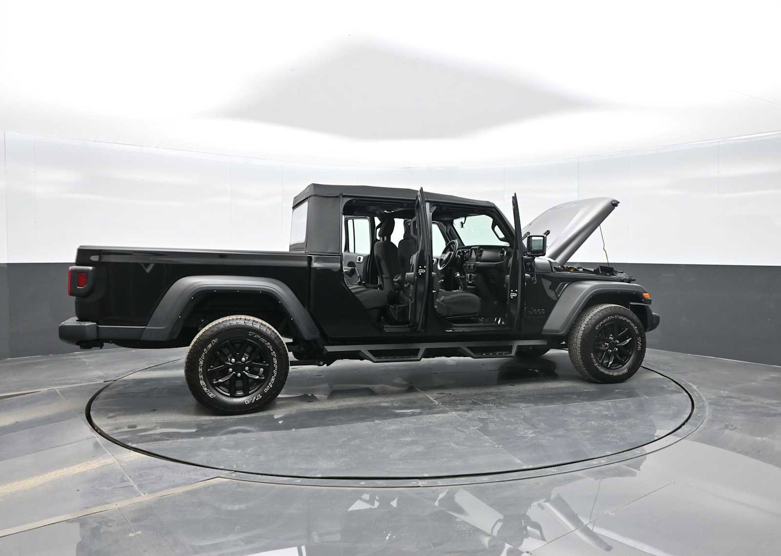 Used 2022 Jeep Gladiator Sport w/ Trailer Tow Package image 41