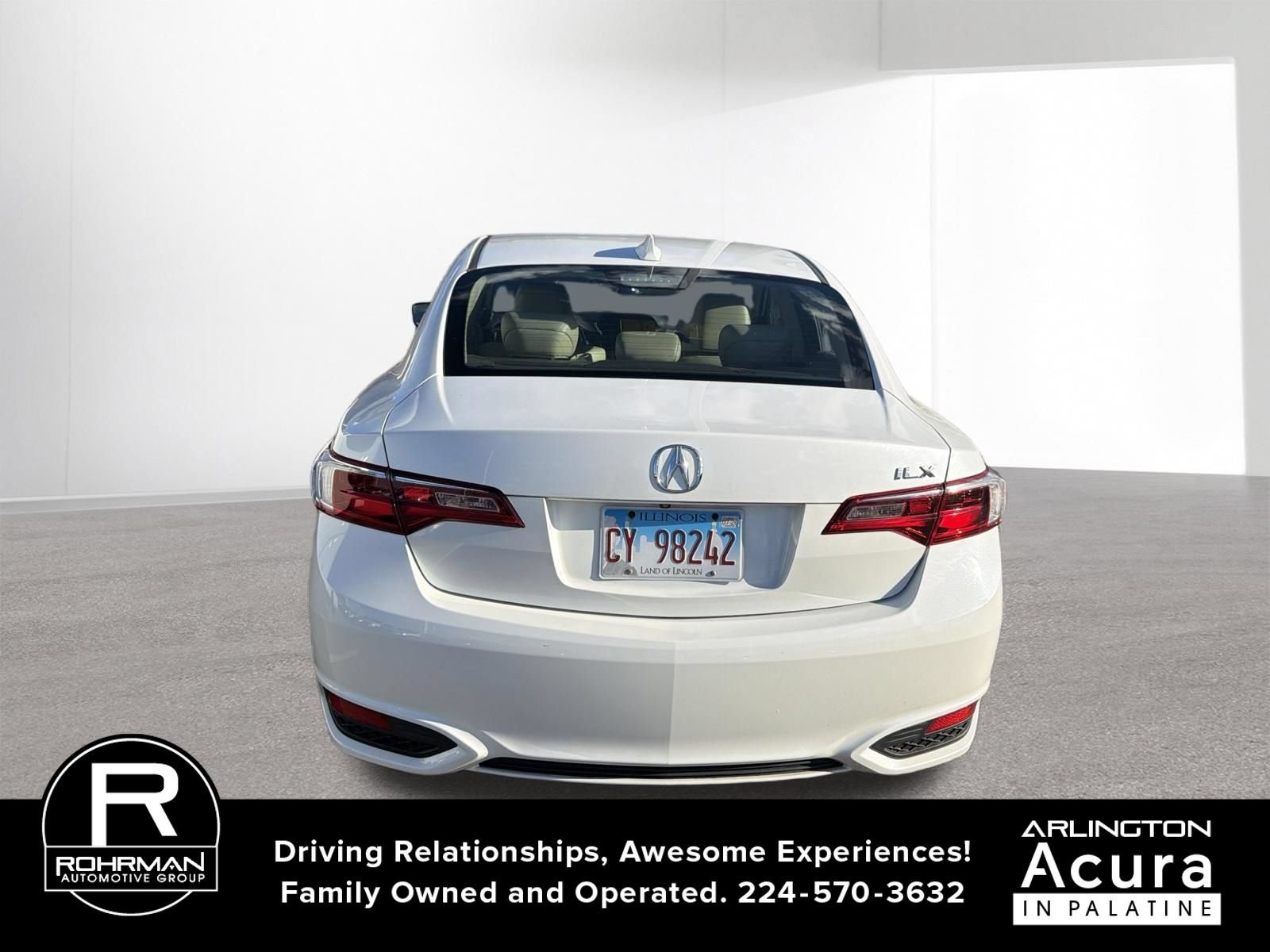 Used 2018 Acura ILX FWD image 5