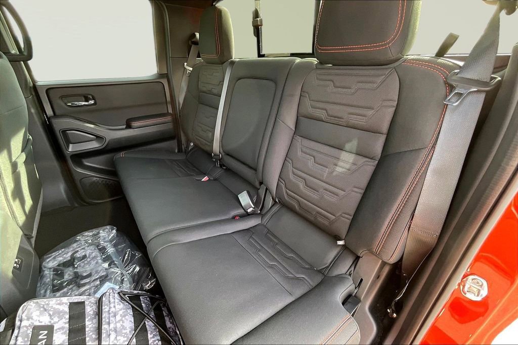 Used 2025 Nissan Frontier PRO-4X w/ Tow Package image 26