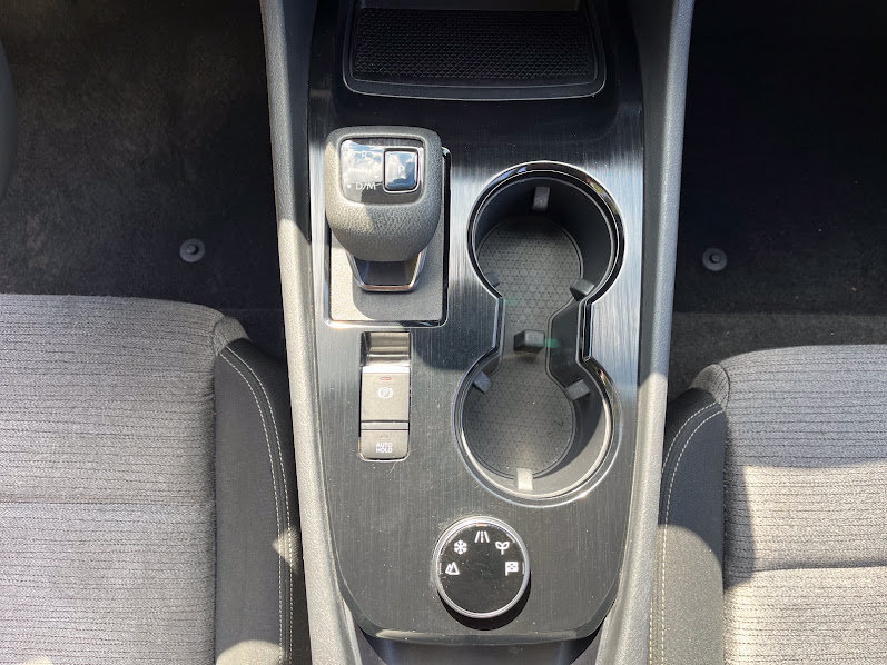 Used 2021 Nissan Rogue SV AWD/4WD image 16