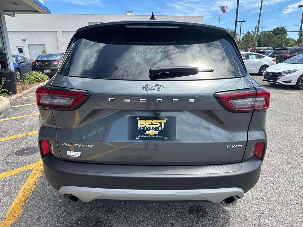 Used 2025 Ford Escape Active AWD/4WD image 7