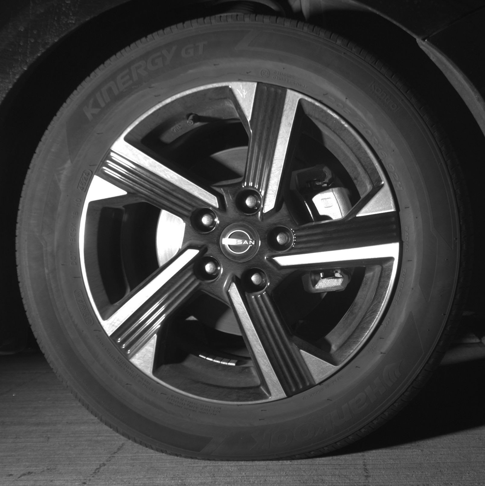Used 2025 Nissan Sentra SV image 13