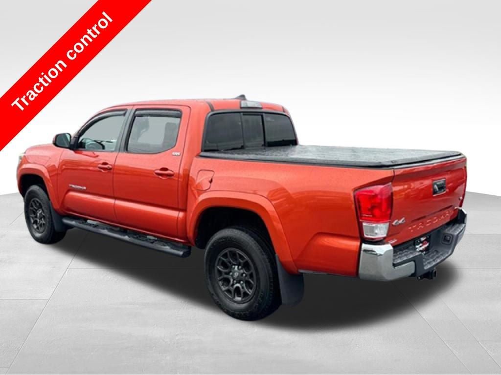 Used 2017 Toyota Tacoma SR5 w/ Tow Package AWD/4WD image 5