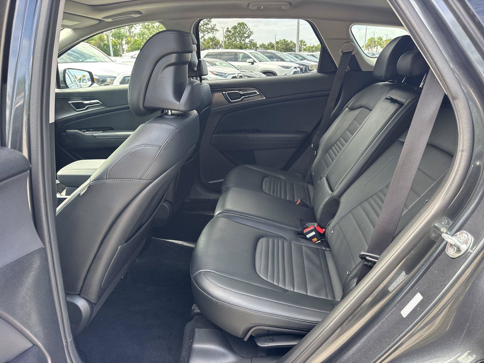 Used 2024 Kia Sportage SX FWD image 21