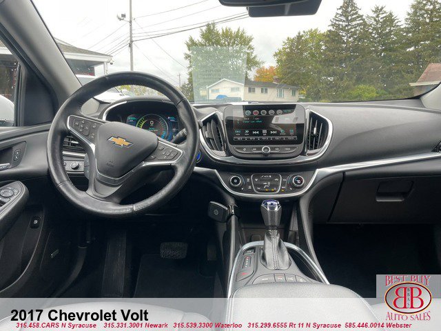 Used 2017 Chevrolet Volt Premier w/ Driver Confidence II Package image 11