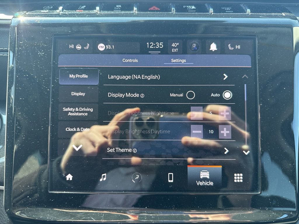 Used 2023 Jeep Grand Cherokee Laredo w/ Luxury Tech Group I image 44