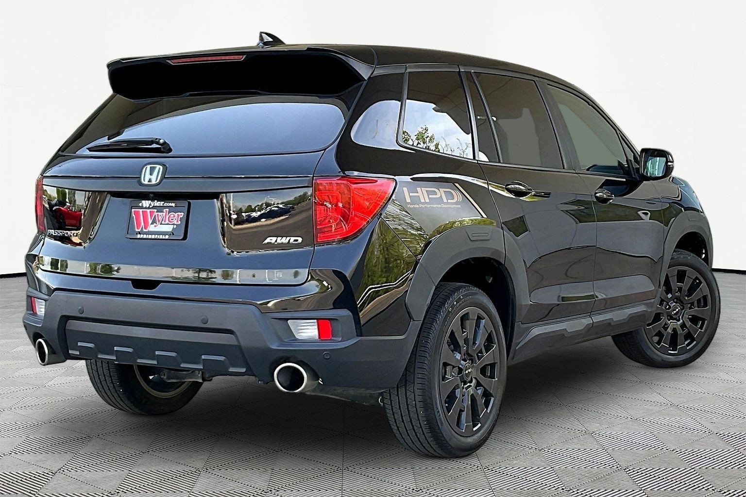 Used 2023 Honda Passport EX-L image 6