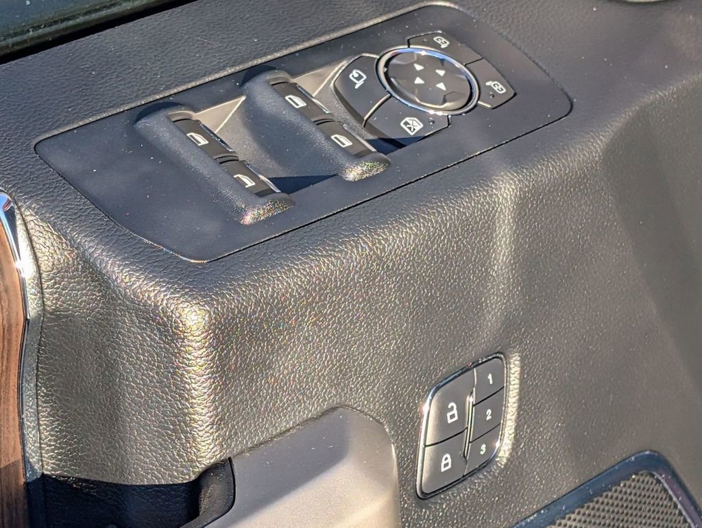 Used 2016 Ford F150 Lariat image 23