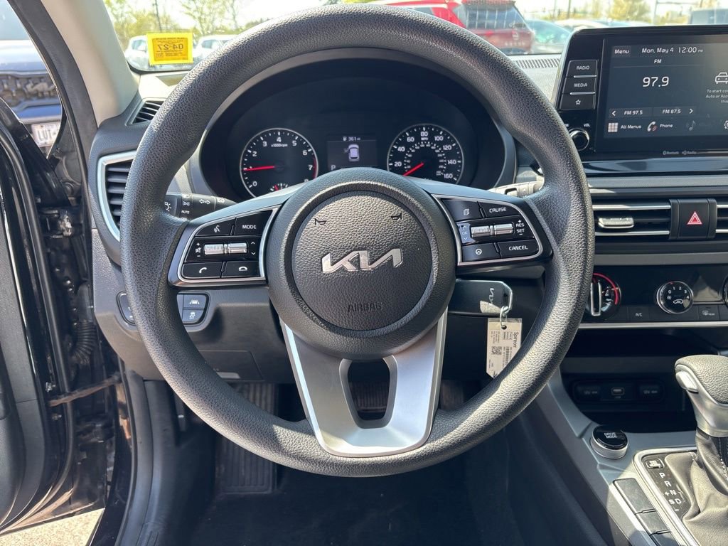 Used 2022 Kia Seltos LX AWD/4WD image 23