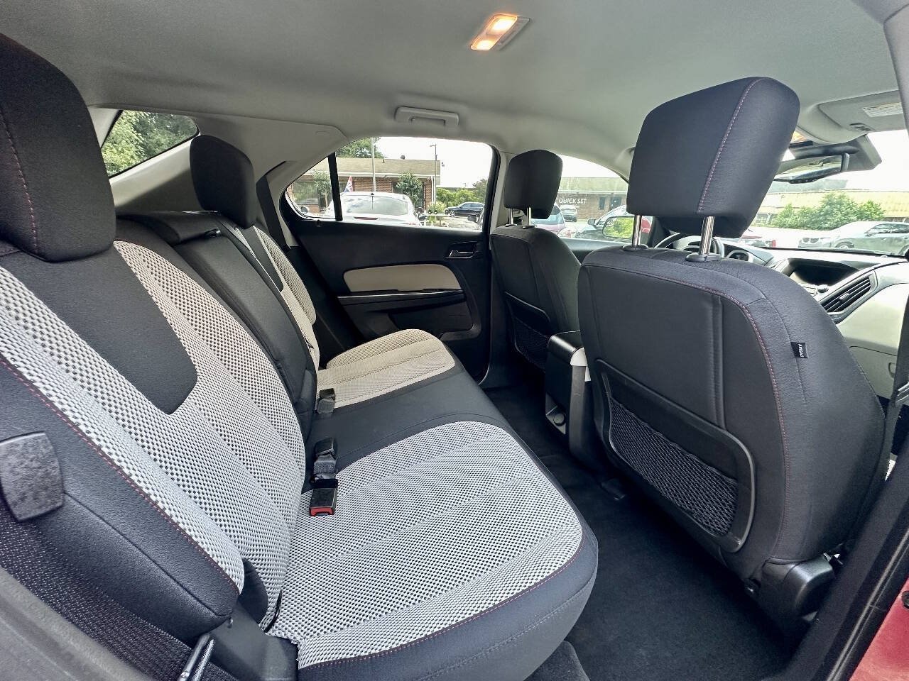 Used 2012 Chevrolet Equinox LT w/ Driver Convenience Package FWD image 16