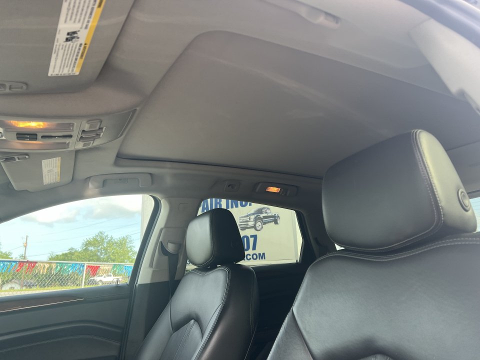 Used 2014 Cadillac SRX Luxury w/ Driver Awareness Package AWD/4WD image 11